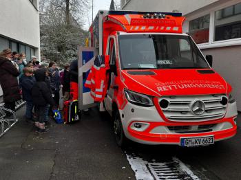 Blaulicht und Sirene 