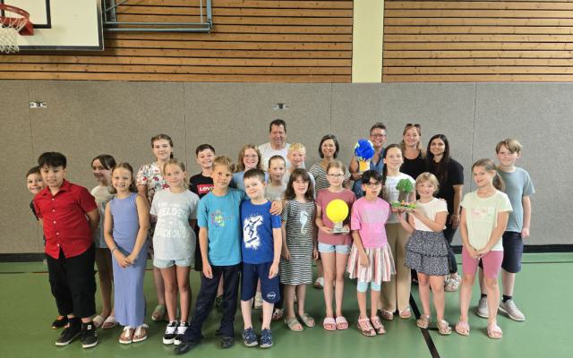 Start in die Sommerferien mit dem Monatsthema
